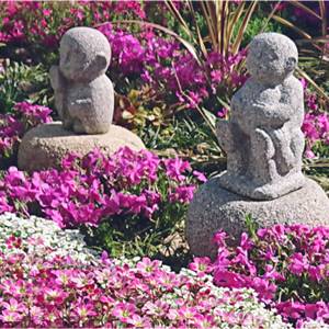 速成寺の芝桜庭園水子供養